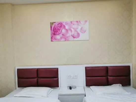 86 Express Hotel