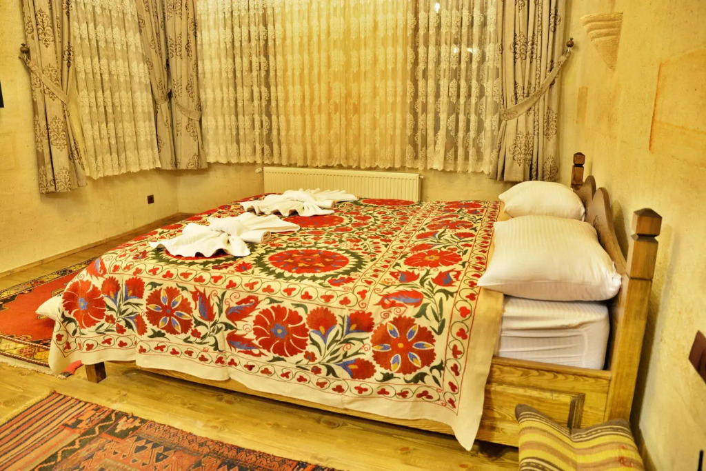 Ургюп ИНН Кейв Отель