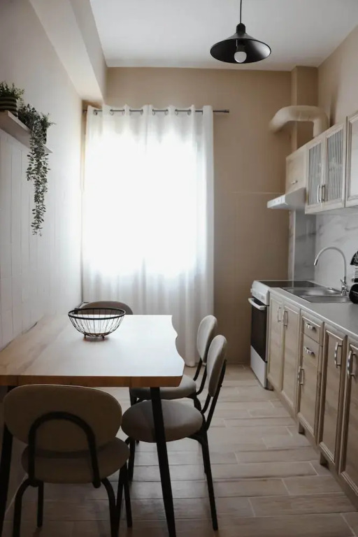 Citylight Apartment by Corfuescapes