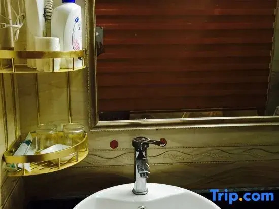 Gongyi Xinxin Express Hotel