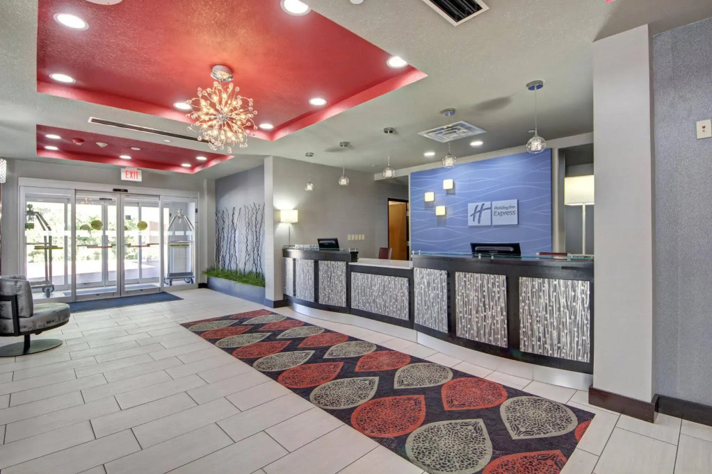 Holiday Inn Express and Suites Oklahoma City North by IHG