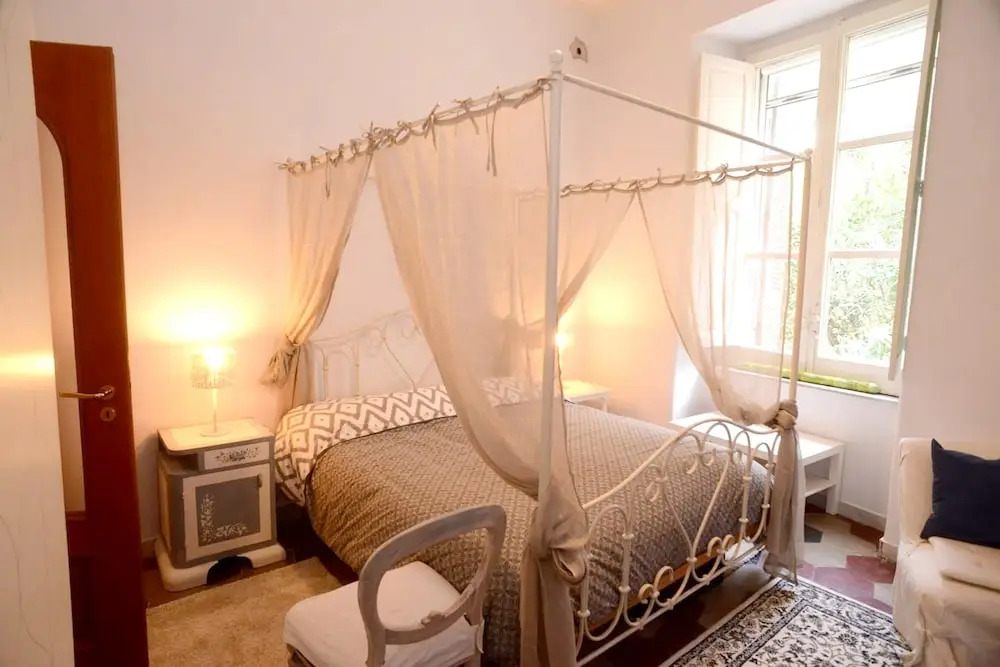 Apartment with 2 Bedrooms in Pozzuoli, with Wonderful Sea View And Wifi - 150 M From the Beach