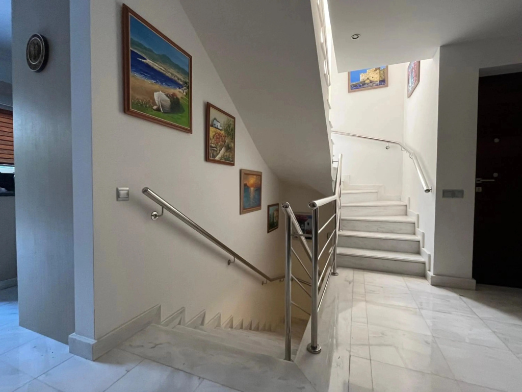 Amoroza Beach Villa