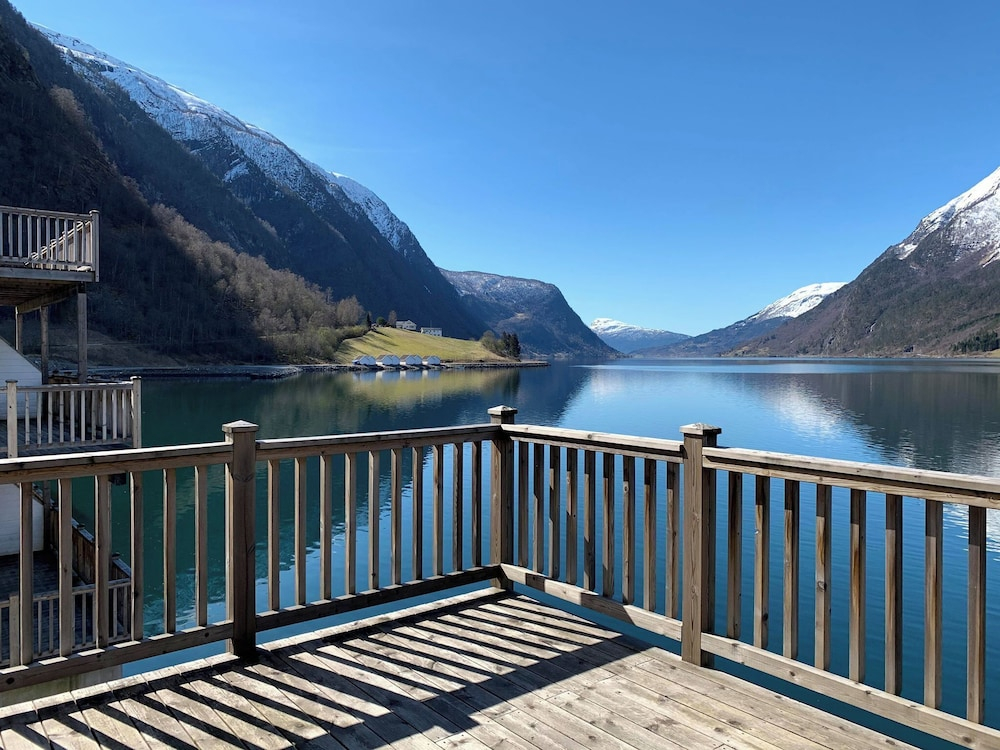 Skjolden Resort