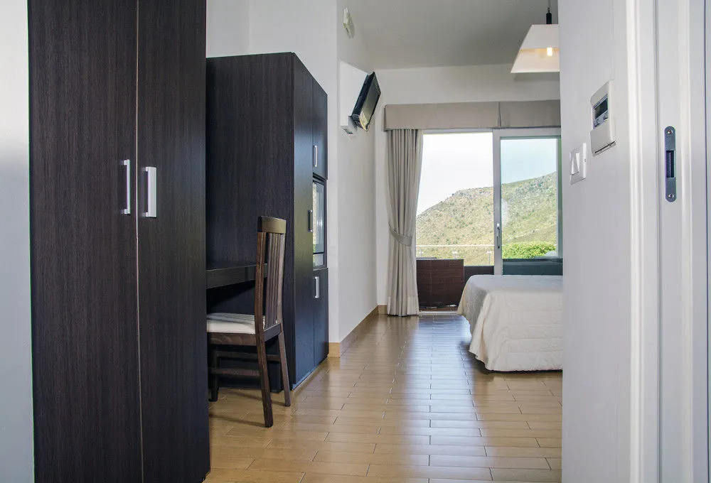 Moresco Park Hotel