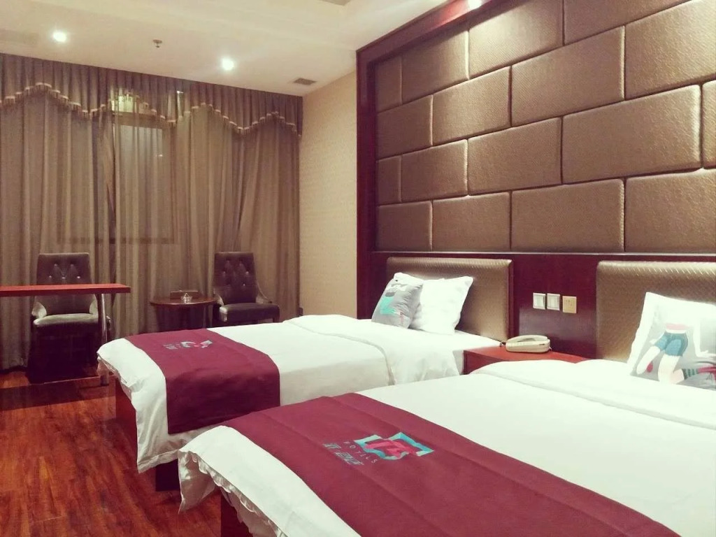 Pai Hotel Chongqing Qijiang Bus Station
