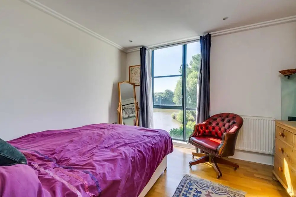 Brand New 2-bed Apartment in Brentford Kew Gardens