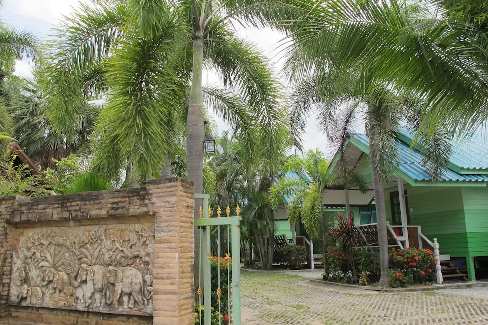 The Green Resort