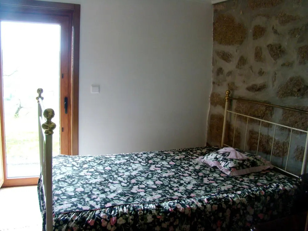 House With 4 Bedrooms in Baião, With Wonderful Mountain View, Furnishe