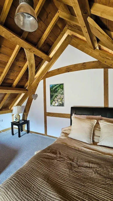Peaceful Nature Retreat in Othery