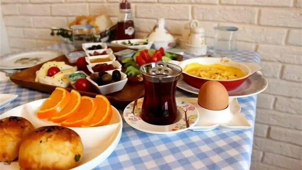 AKİDE BUTİK PANSİYON