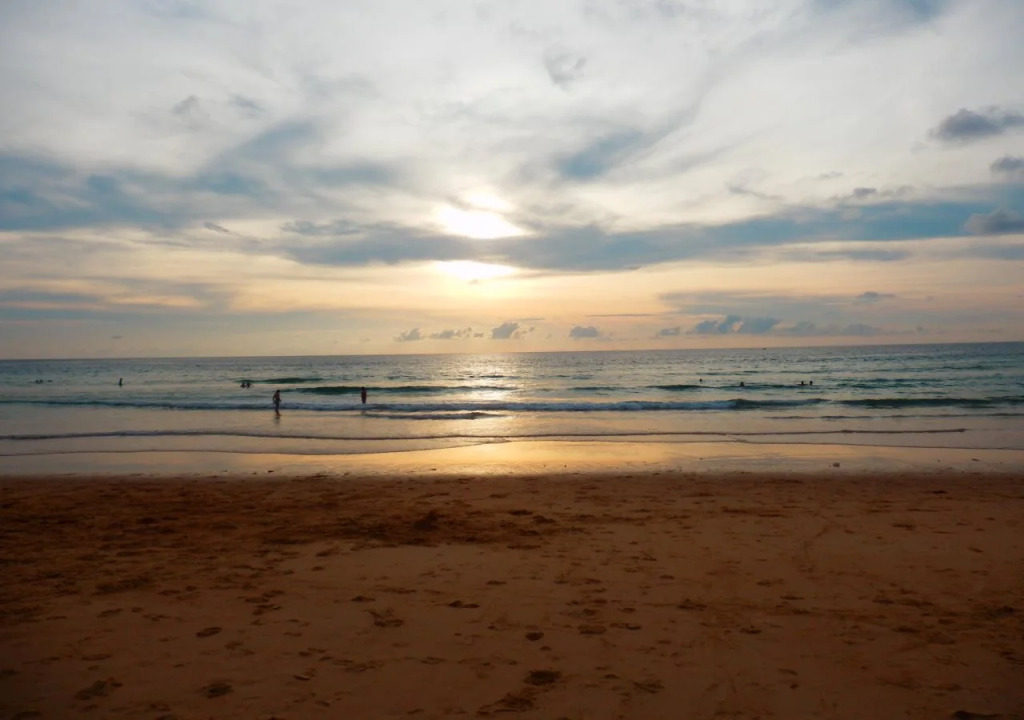 Kata Beach Studio