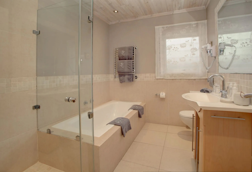 Starfish Guest Lodge