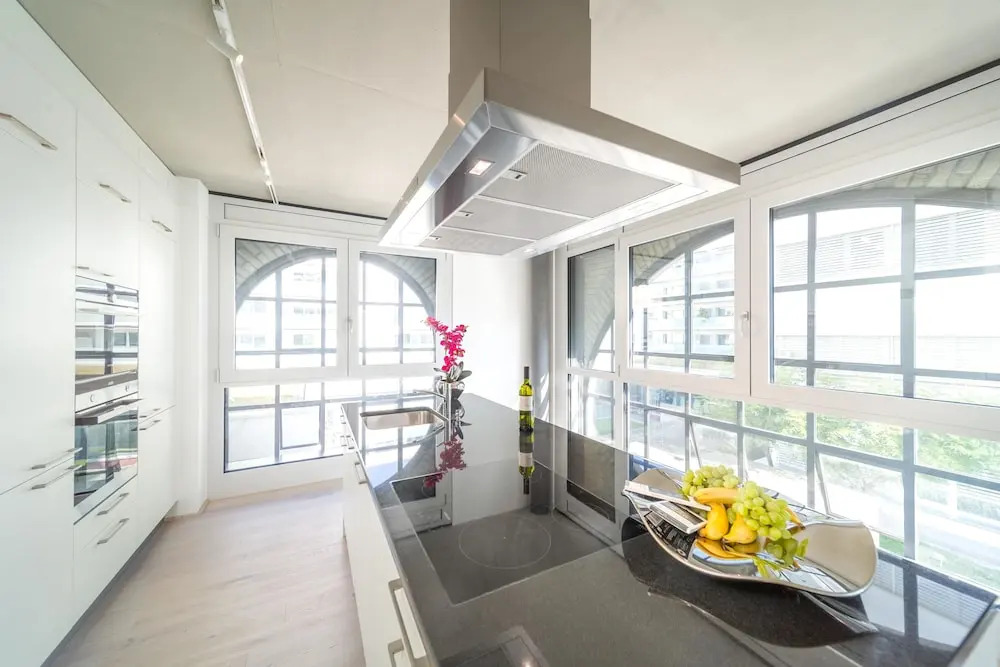 LUXURIOUS CITY CENTRE APARTMENT VEVEY by GUESTLEE