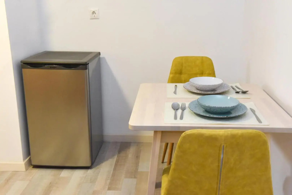 La Perla Apartments