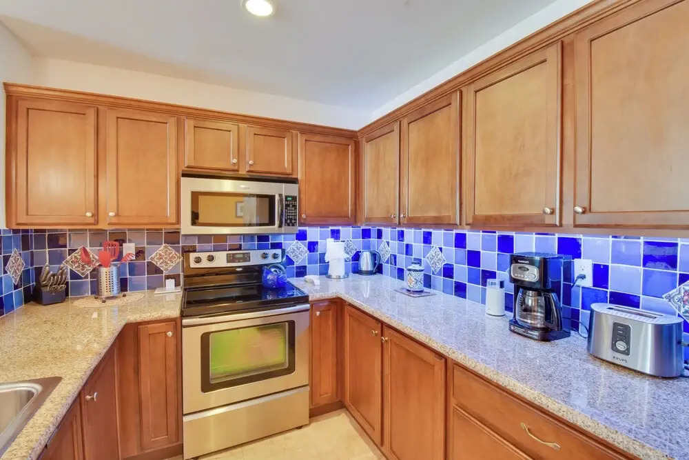Gulf-View Condo: Private Patio, Pool & Golf