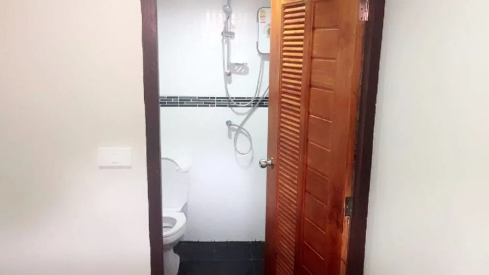 Bang sit Guest House