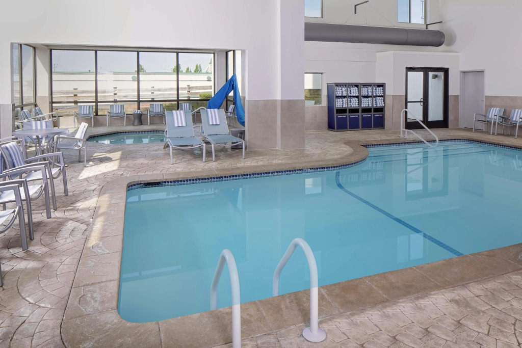 Embassy Suites by Hilton Boston Marlborough