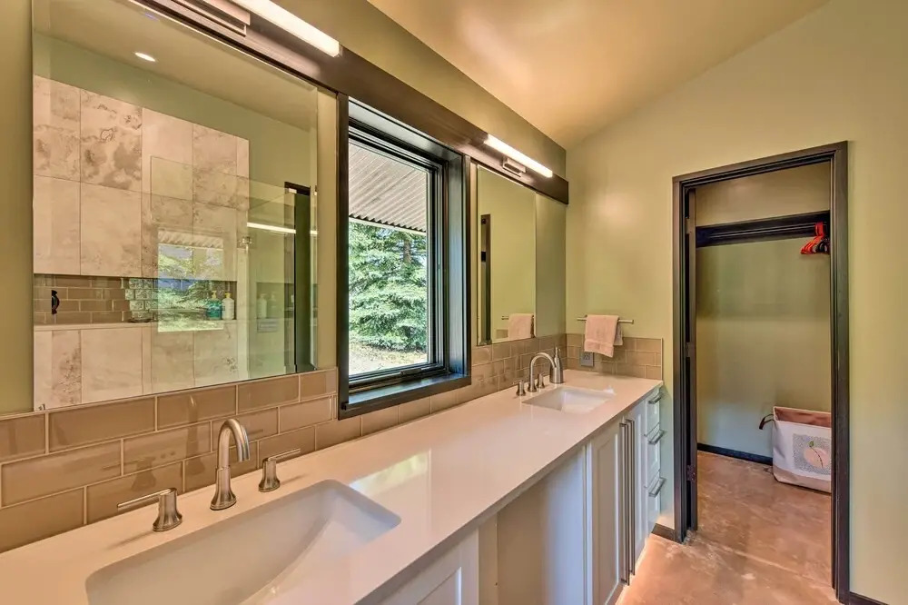 Custom Mt. Crested Butte Home; Walk to the Lifts!