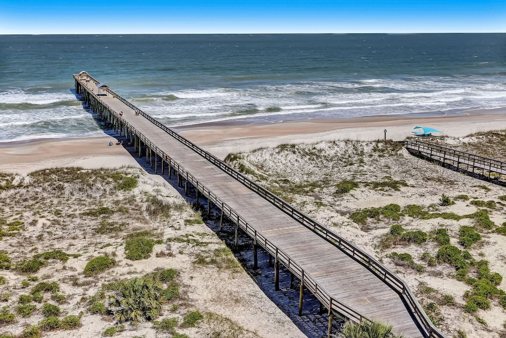 782 Amelia by the Sea