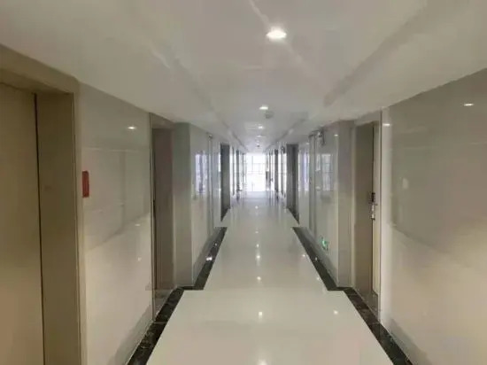 Poltton International Apartments (Yangjiang Donghuicheng Plaza)