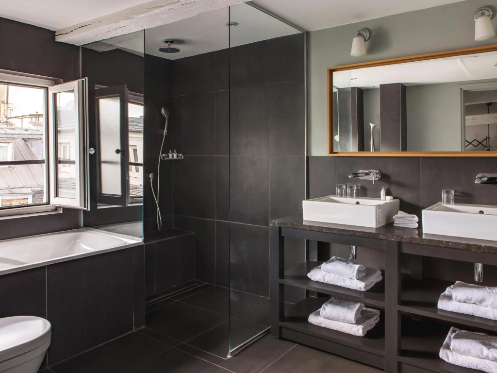 New Hotel Roblin