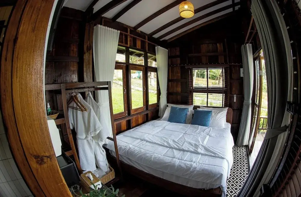 Baan Lhong View Lay