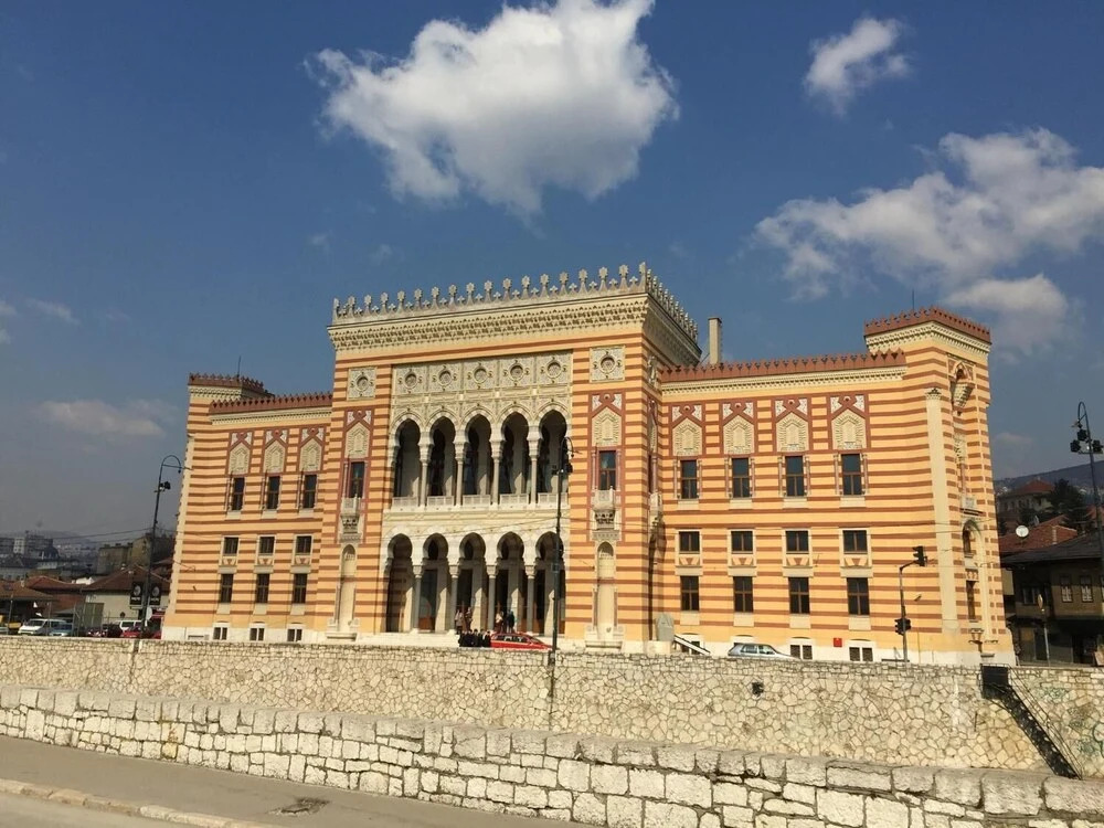 Hostel East-West