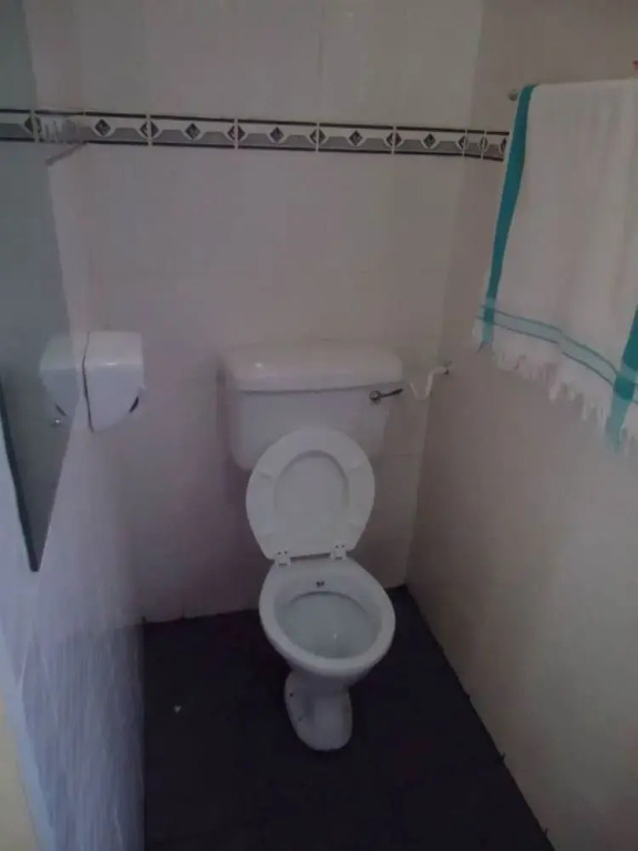 Meg's Guest House