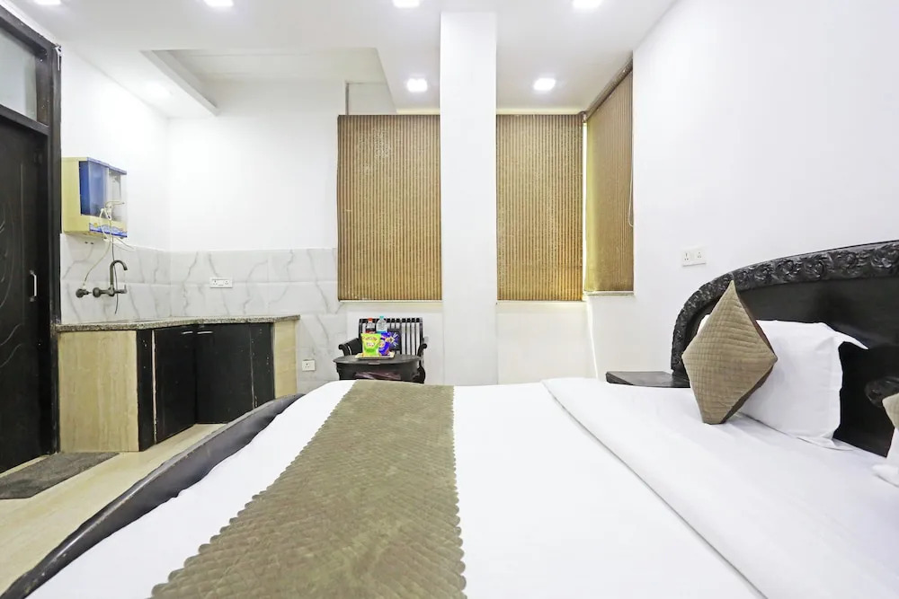 Hotel Sun Residency