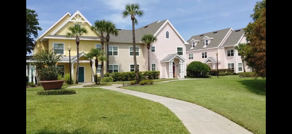 Runaway Beach Club Condo near Disney : 08MA, Kissimmee, US