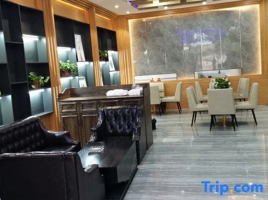 How Easy Hotel Fuyang (Wanda Plaza)