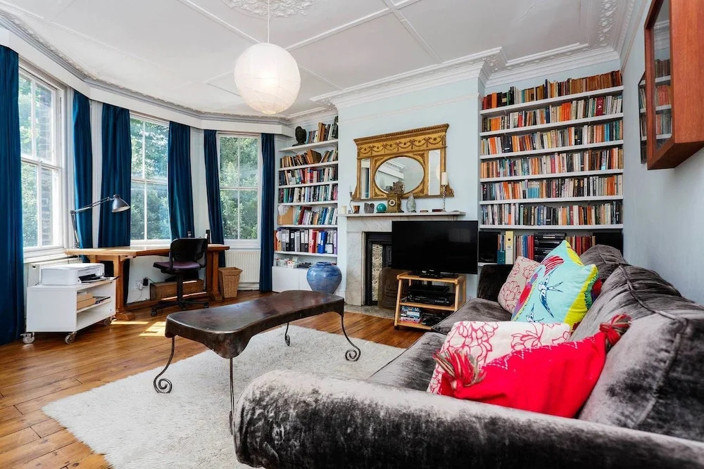 Veeve - Hampstread Heath