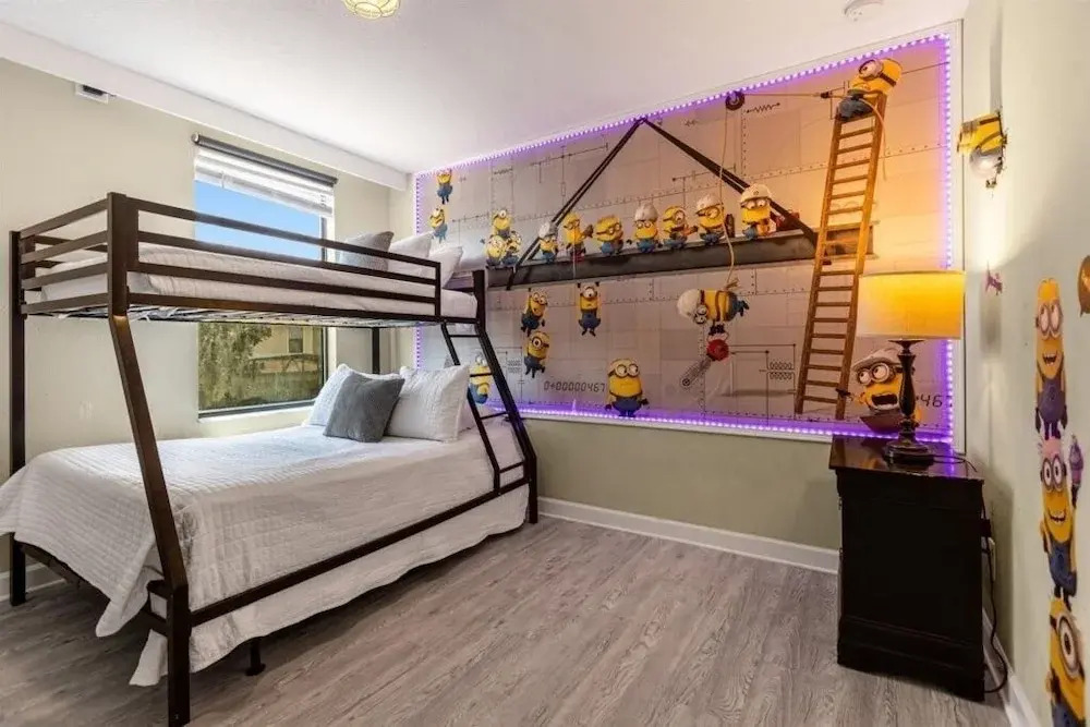 5 Bedrooms S / Champions Gate Home by RedAwning