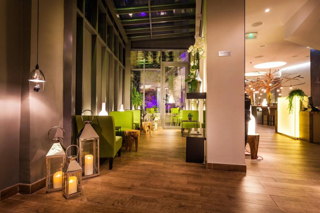 Legend Hôtel Paris