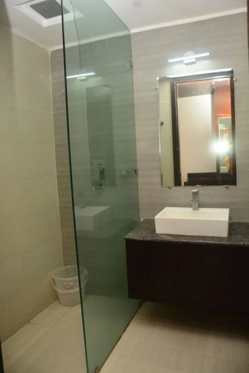 Sai Mukut Service Apartment