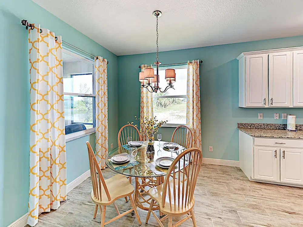 Brand-New Cape Coral Canal - 4 Br Home