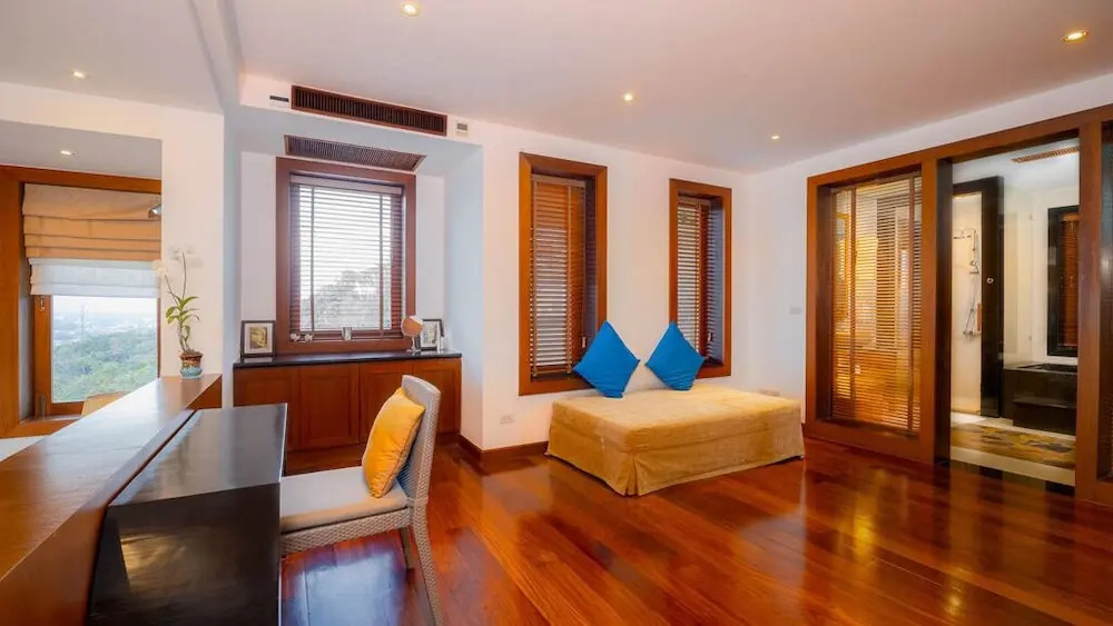 Seaview Villa In Hilltop Estate - VYS1