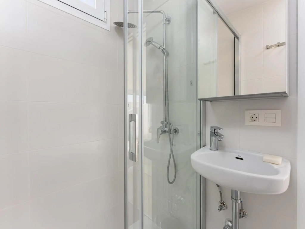 Azahara 1 21A Lovely Three Bedroom Duplex