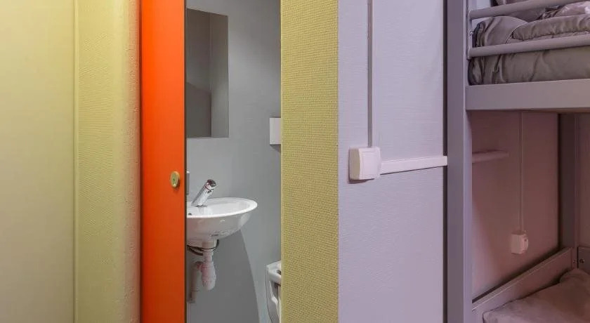 Centre/Place Jaurès * Studios MyCityHome * Mezzanine