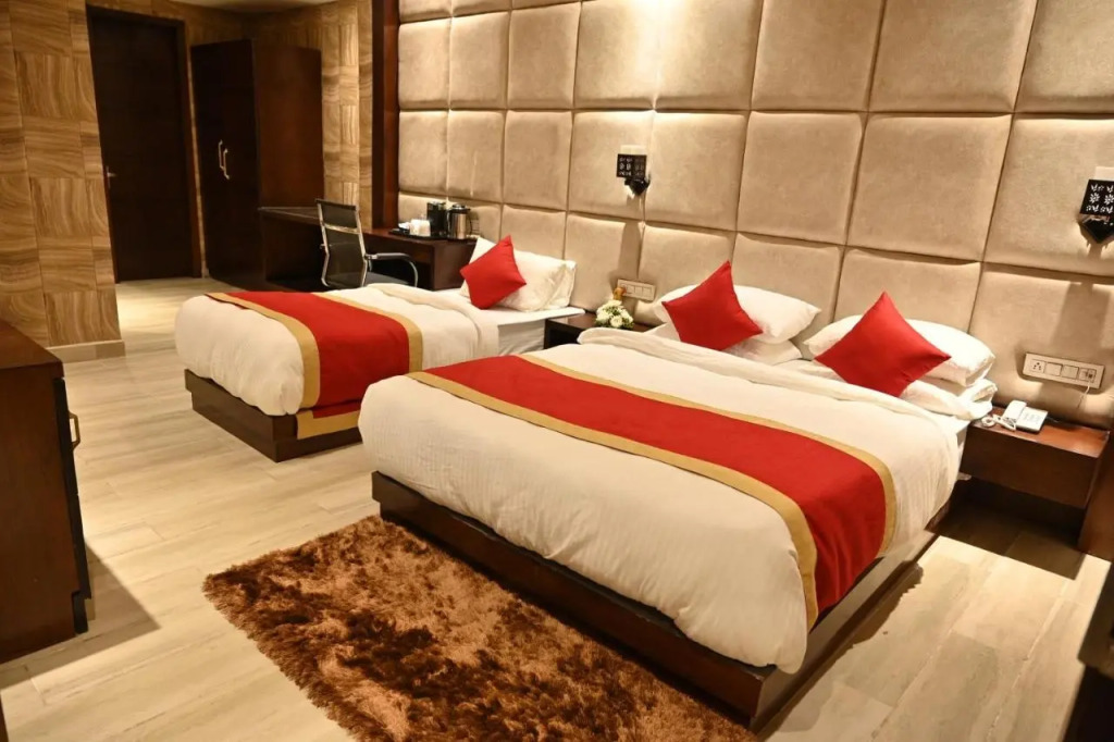 Hotel Aakriti Clarks Inn Express