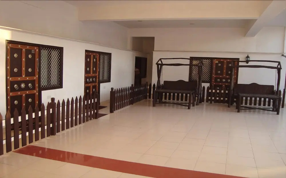 Hotel Dawat Palace