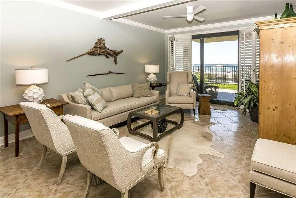 Romar 103A - 3 Br condo by RedAwning