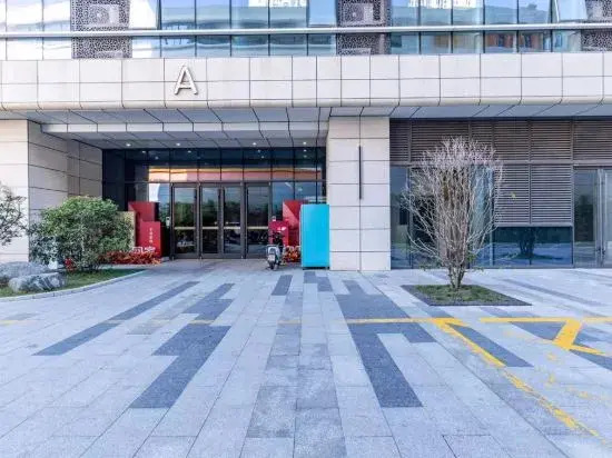 Laike Smart Cinema Hotel (Qujiang Chuangyigu Store)