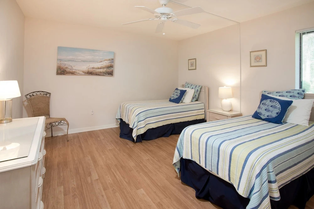 New Listing! Updated Golf & Beach Villa w/ 2 Pools villa