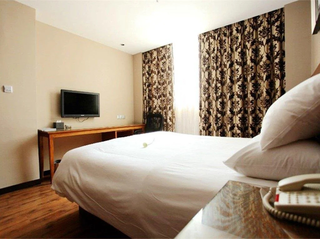 The Posh Hotel