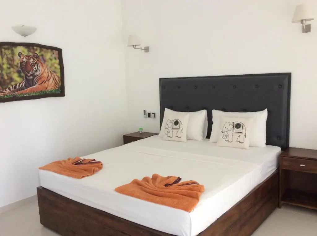 Lemazone Inn