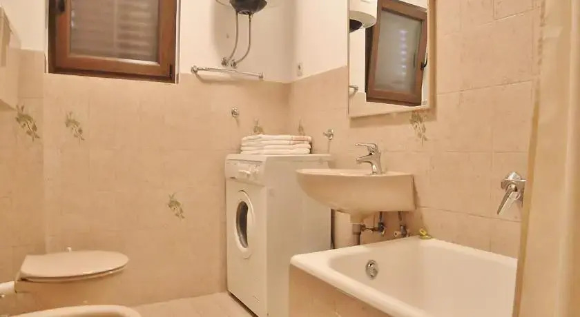 Apartment Ceh 397