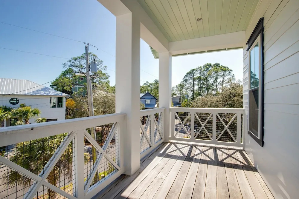 Seagrove Manor by Avantstay Free Paddle Boards Lake Front Yard & Pet Friendly