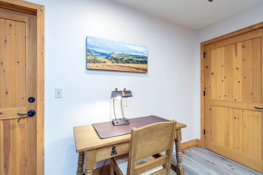 Bear Creek Lodge 105a 1 Bedroom Condo by Alpine Lodging Telluride